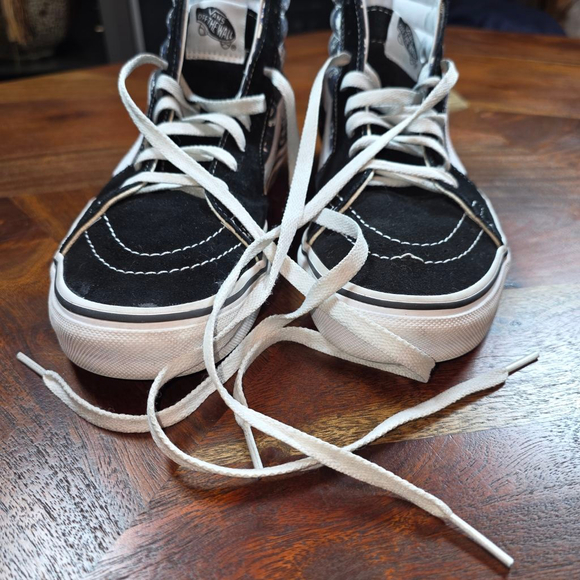 Men's Vans Sk8-Hi Black White Blue Skull Floral Sneakers US 7. - Picture 9 of 11